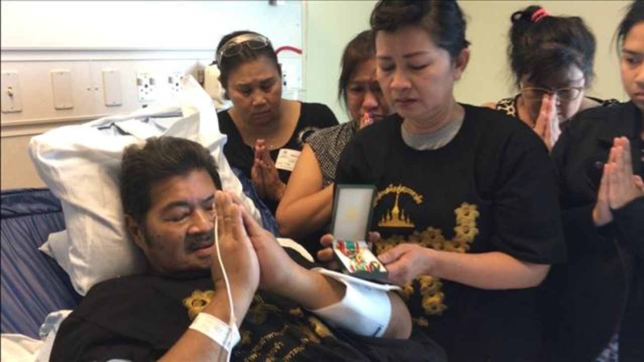 เชฟตุ๋ย-เชฟไทยคนดังในLA น้อมแสดงความอาลัยในหลวง ร.9 ก่อนสิ้นลมอย่างสงบ