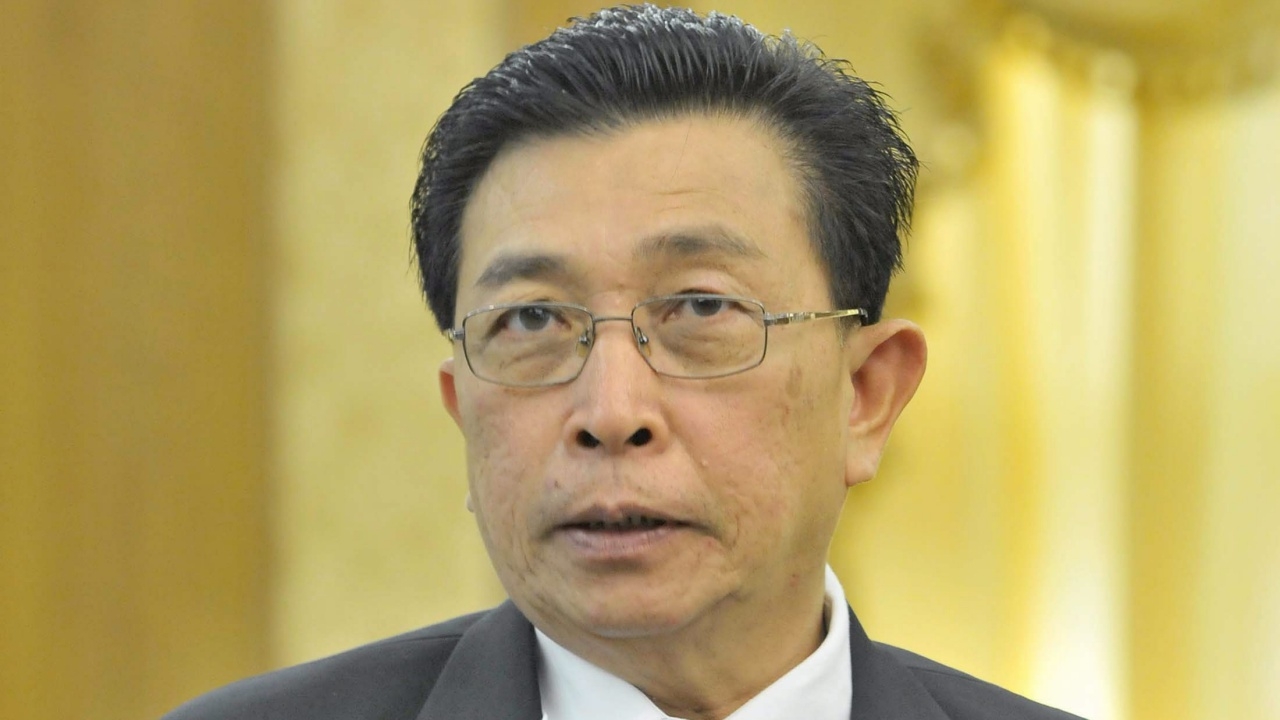 วิรัตน์ แนะ พท. อย่าตีโพยตีพาย ชี้ คนอยู่หลังรถล้วนเป็นอดีตนักการเมือง