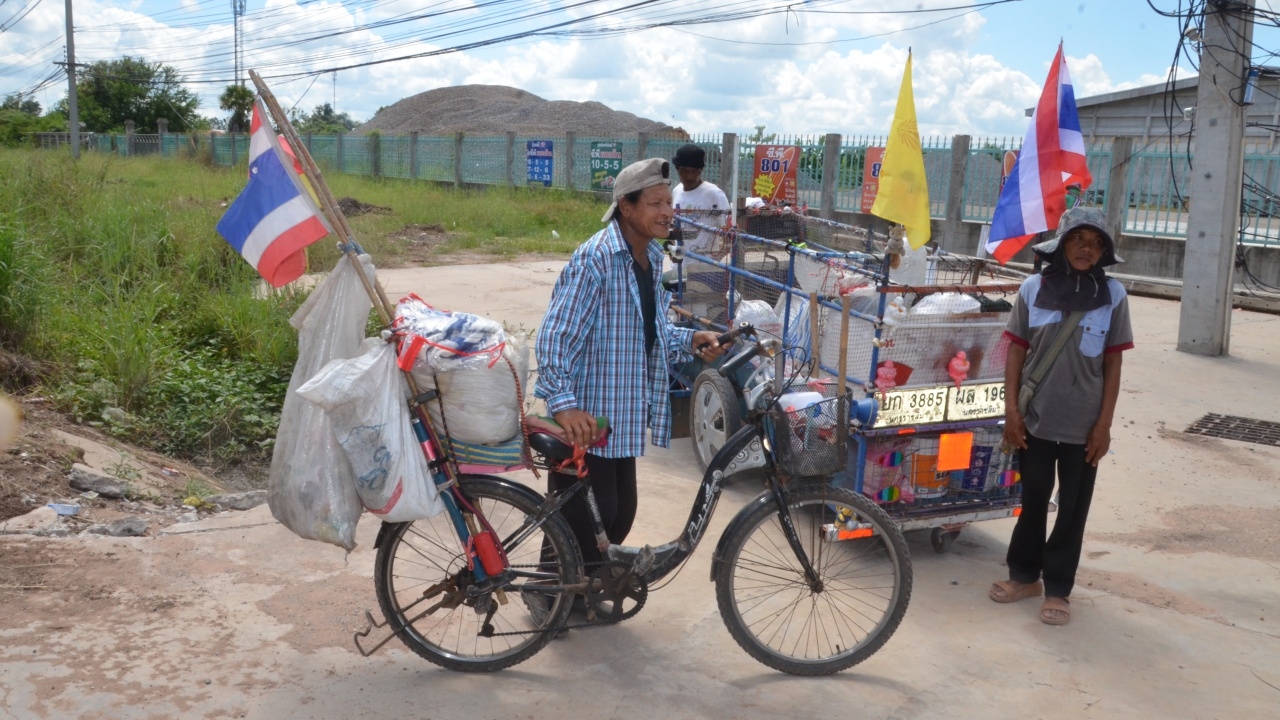 เตรียมบวชวัดบ้านไร่ 3คนเร่ร่อนรักพ่อหลวง ได้ทำดีครั้งสำคัญสุดในชีวิต