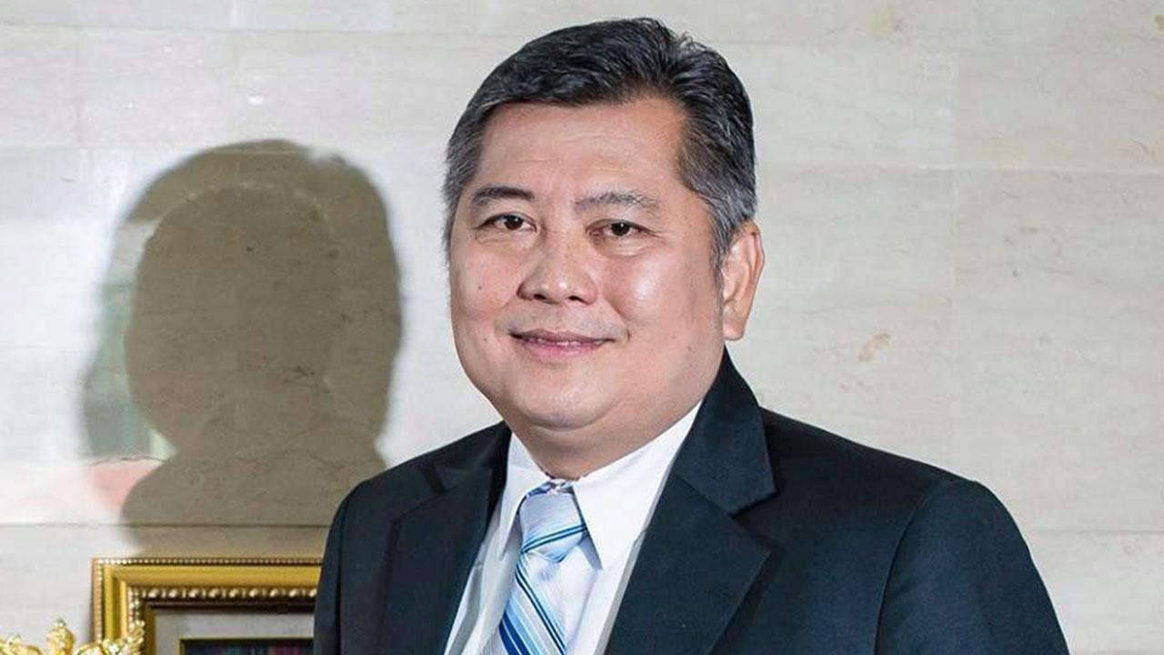 ศิริราช-มทร.ธัญบุรีจัดซุ้มถวายดอกไม้จันทน์