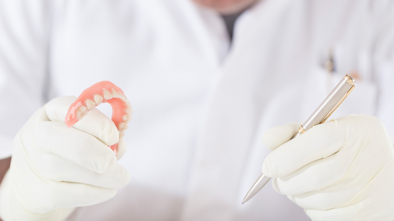 แฉ 7 ปัญหาช่องปากที่พบในผู้สูงอายุ