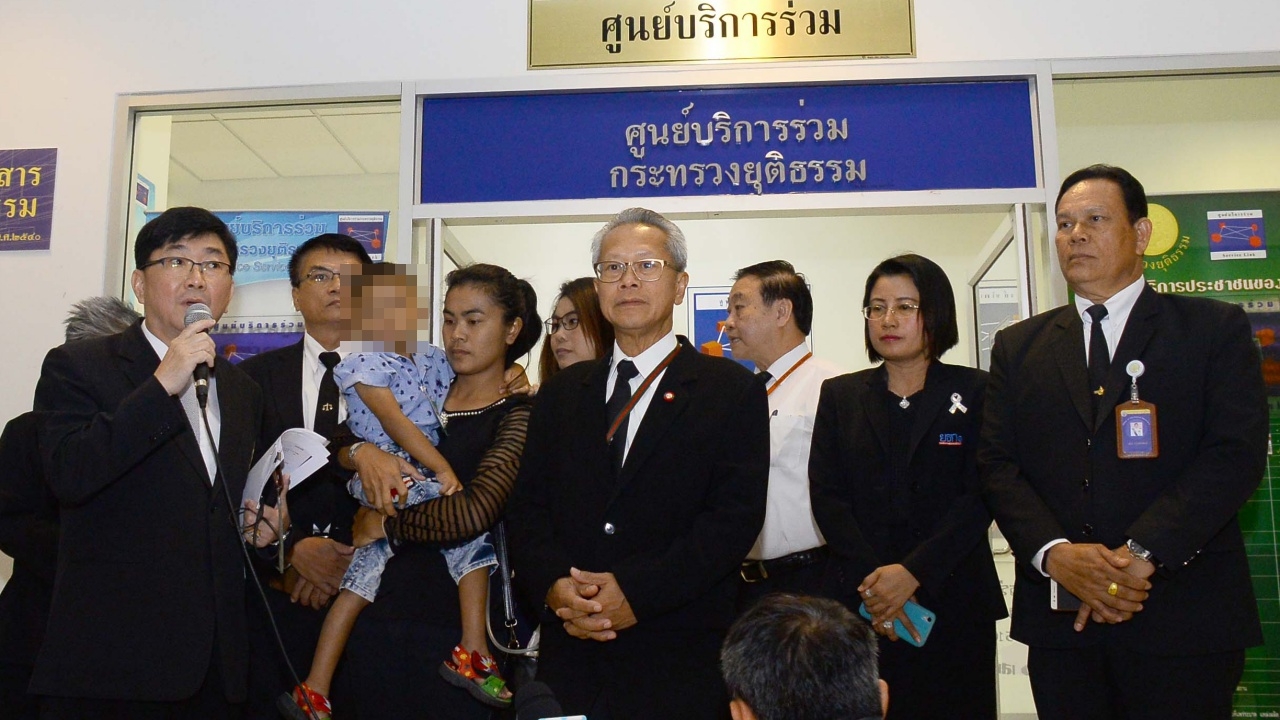 หารือช่วย ‘น้องปาล์ม’ เหยื่อรถ รพ.ชนจนพิการ โฆษกอัยการย้ำยึดหลักเจรจา!