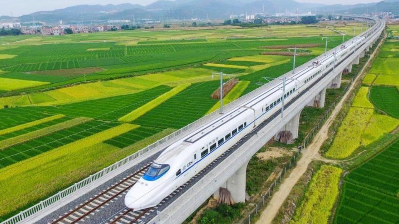 คนโคราช เฮ! 'บิ๊กตู่' ปักหมุดรถไฟ'ไทย-จีน' 21 ธ.ค. สถานีกลางดง-ปางอโศก