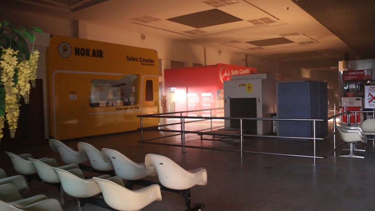 ไฟไหม้ สนามบินขอนแก่น ผู้โดยสารหนีตาย สั่งปิดตลอดวัน ไปใช้ที่อุดรฯแทน 