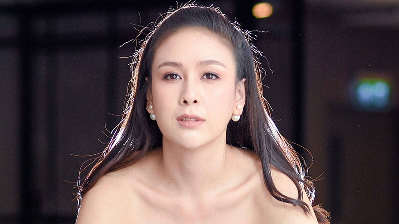 สวยเฮลตี้ “เวฬุรีย์” เซ็กซี่ทั้งตัว