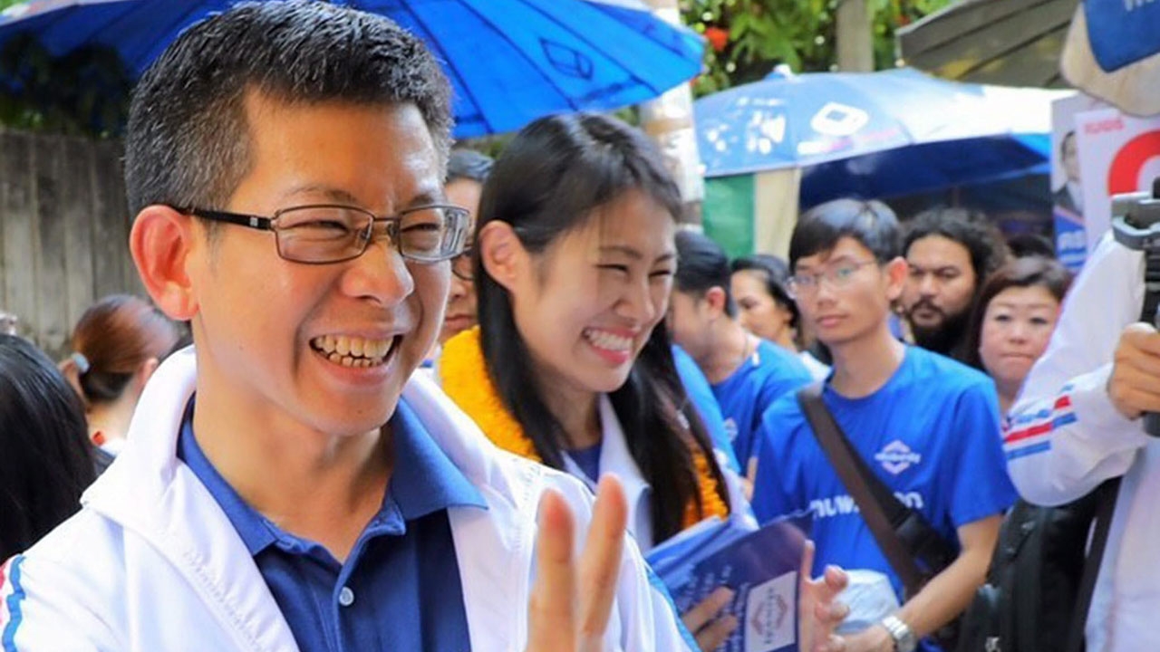 คืนถิ่นเก่า