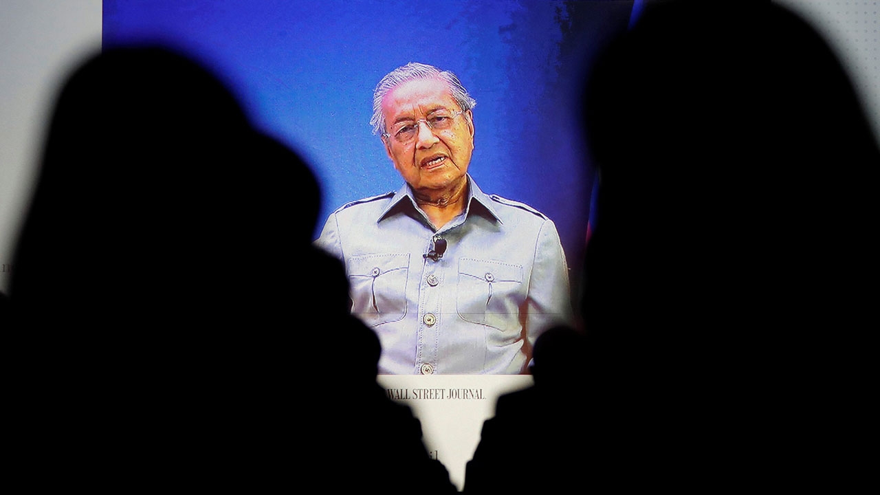 จีน/อาลีบาบาสะเทือน มหาธีร์สั่งทบทวนสัญญา