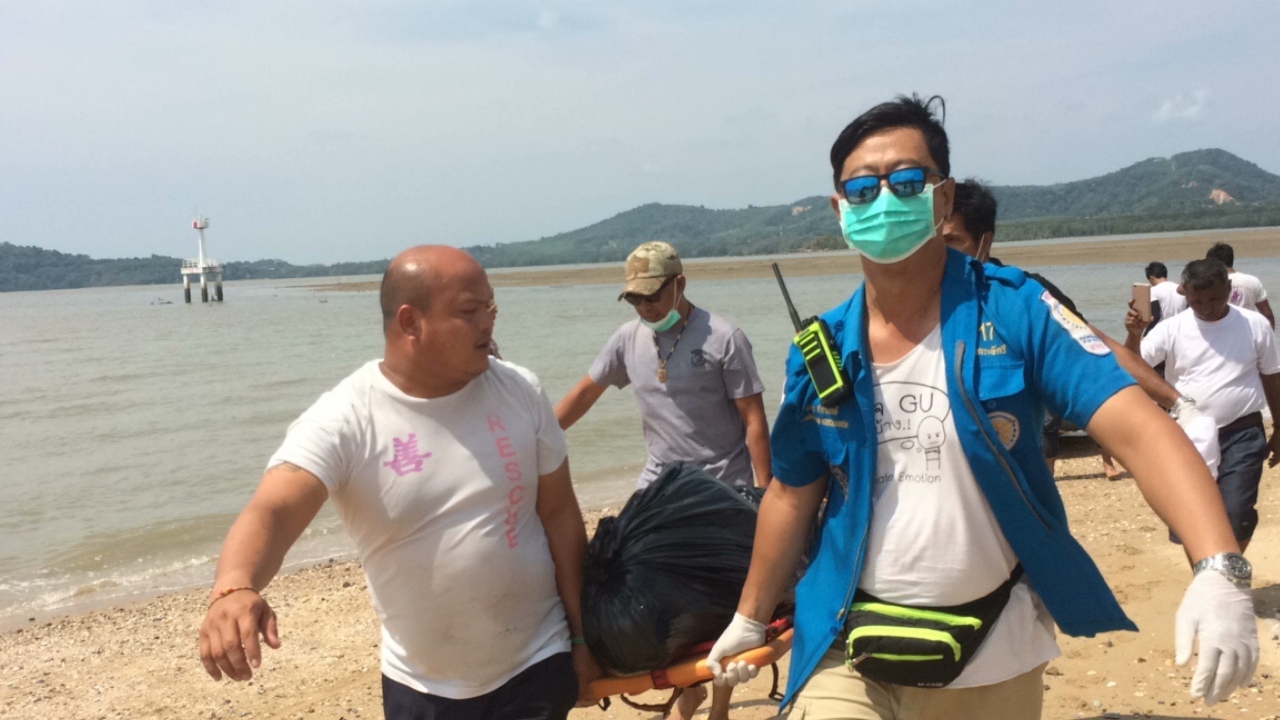คนหาหอยผงะ เจอศพลอยอ่าวภูเก็ต ตร.พบบัตร ปชช.ในกระเป๋ากางเกง 