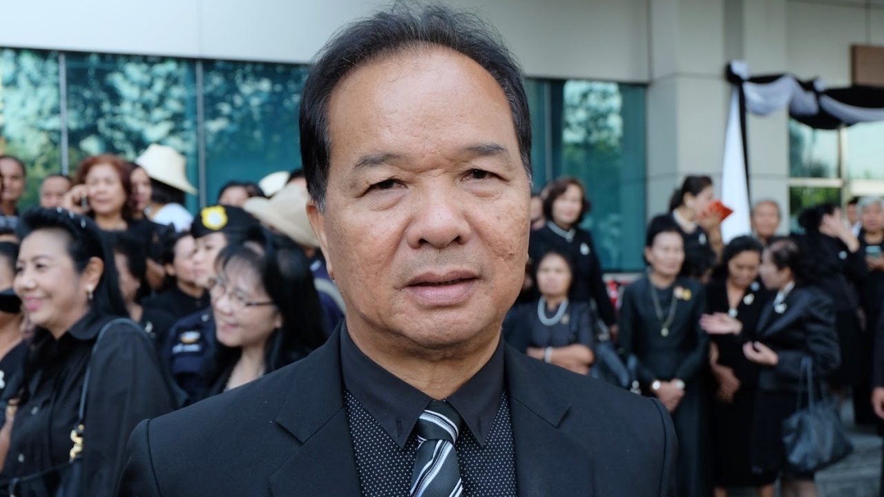เพื่อไทย ปฏิเสธเทียบเชิญ ร่วมขบวนกลุ่ม นศ.ทวงคืนประชาธิปไตย