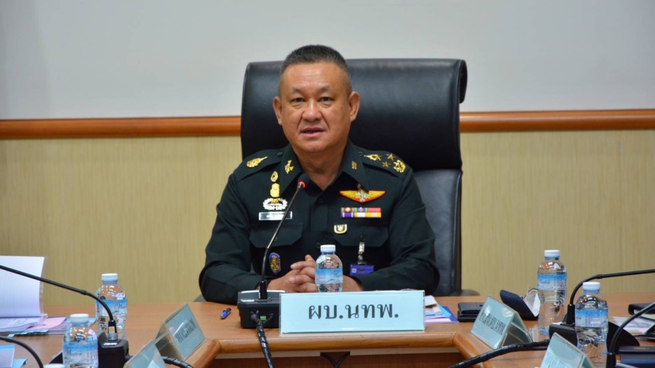 สนองพระราชดำริ! ผบ.นทพ. ติดตามการอนุรักษ์พันธุ์ไม้ท้องถิ่นหายาก