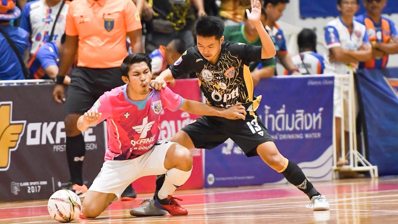 โต๊ะเล็ก ‘ท่าเรือ’ แรงต่อเนื่อง! บุกอัด ‘ศรีปทุม’ ถึงถิ่น 3-1