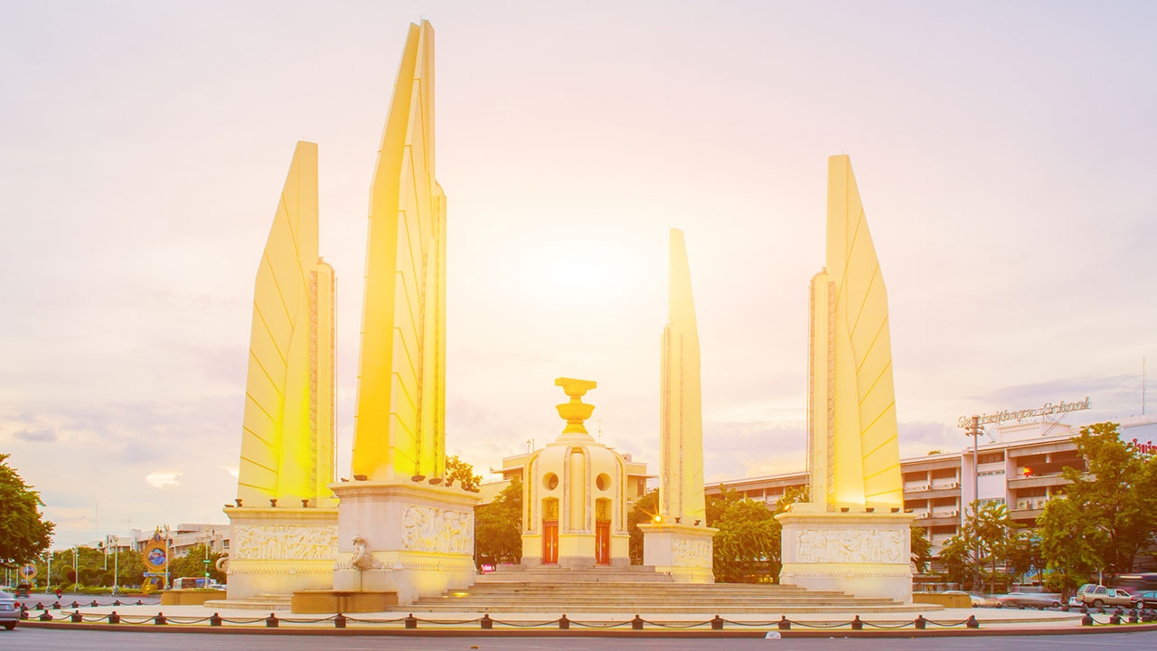 นับหนึ่งประชาธิปไตยกันใหม่