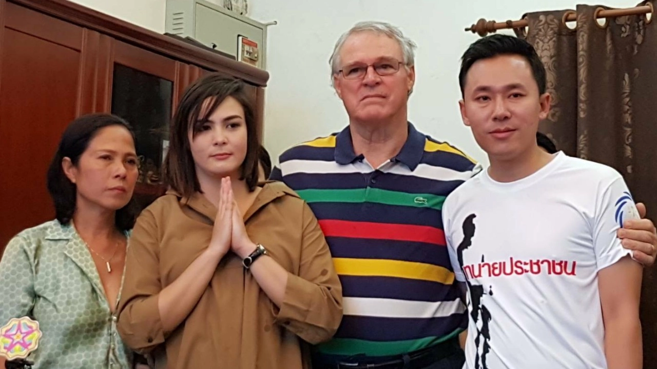 เอมี่ แม่มา ขอทำงานเพื่อสังคม ร่วมทีมโครงการพี่สอนน้องชี้ภัยยาเสพติด