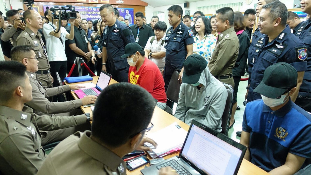 ขายตัวเด็ก 13 ปี