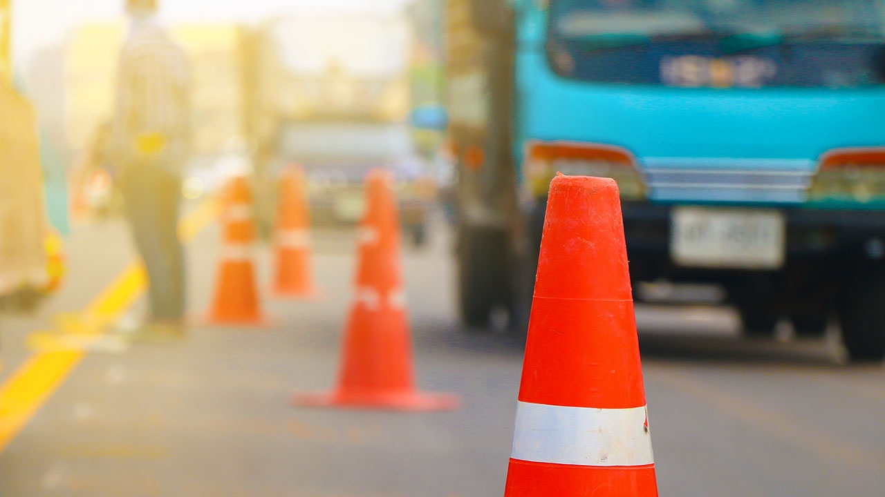 เร่งงานสะพานแยกรพ.นพรัตน์ฯ