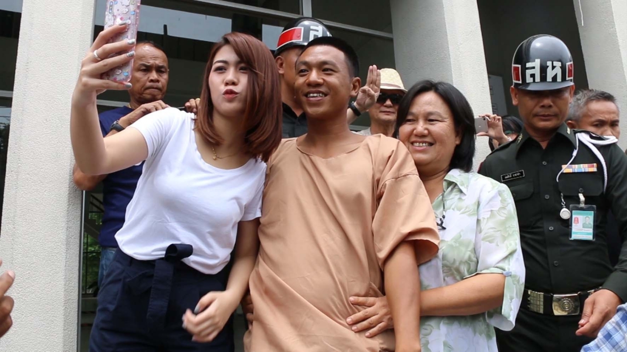 คุม'ไผ่ ดาวดิน'ขึ้นศาลทหาร สืบพยานปากสุดท้าย คดีฝ่าฝืนคำสั่ง คสช.