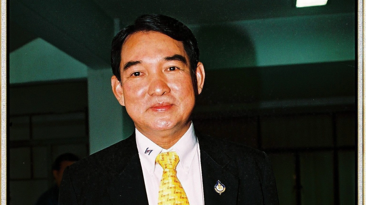 เพื่อไทย โวย เลือกหัวหน้า ปชป.แฝงหาเสียง จี้ คสช. บี้ กกต. มท. ตรวจสอบ