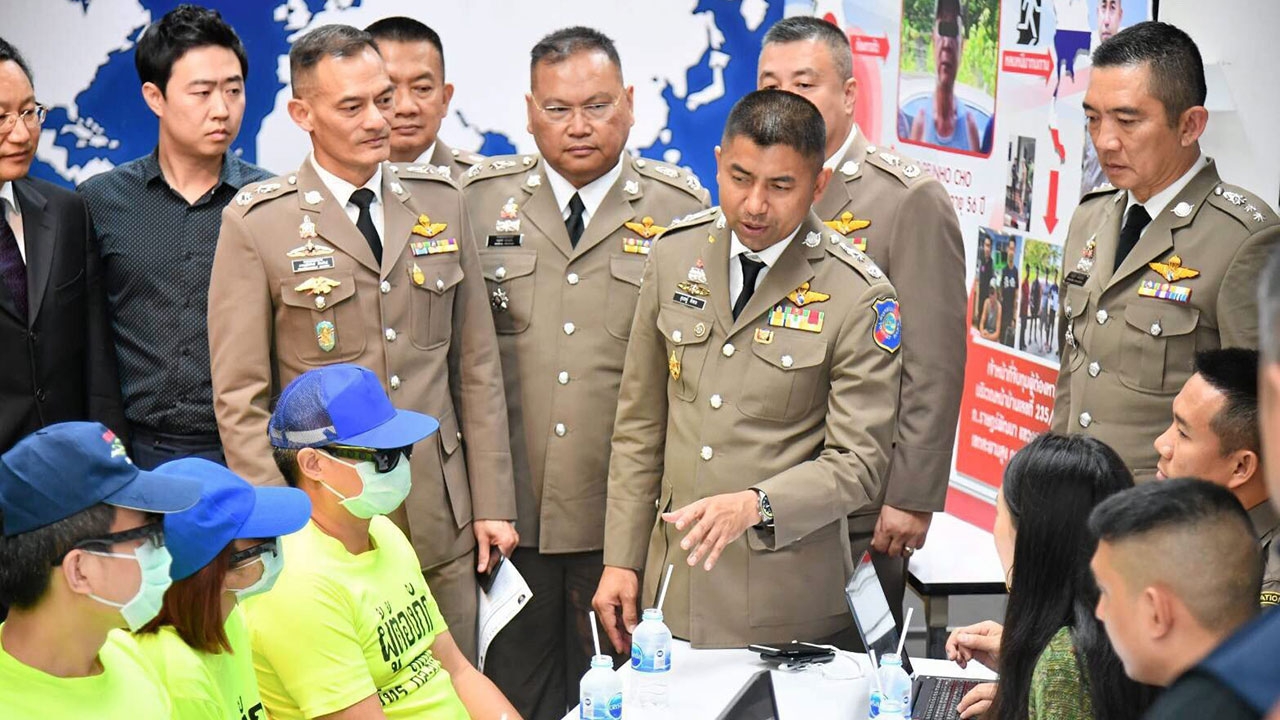 รวบ 4 จีนหนีซุกเมืองไทย ตั้งบริษัทโกง 2.7 หมื่นล้าน