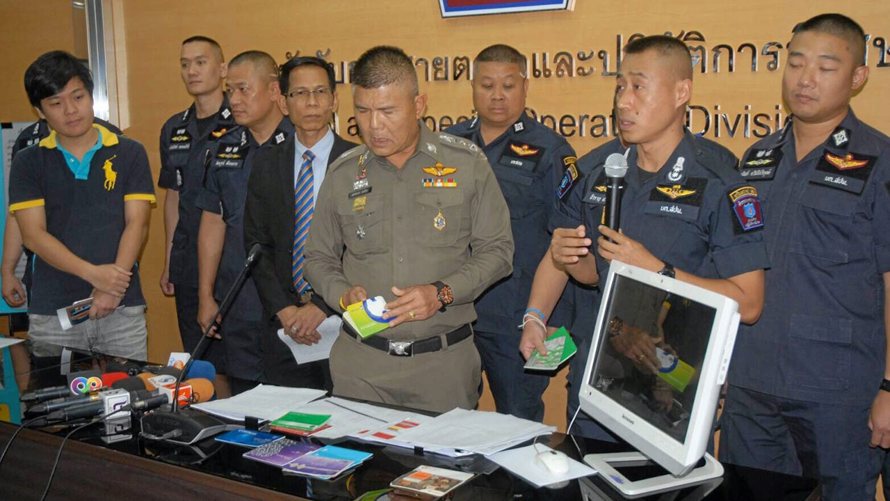 ตำรวจ 191 รวบคู่หูแสบตุ๋นขายประกัน อ้างเป็นตัวแทนซื้อ “ข้อมูลเหยื่อ” จ่ายชื่อละ 3 บาท!
