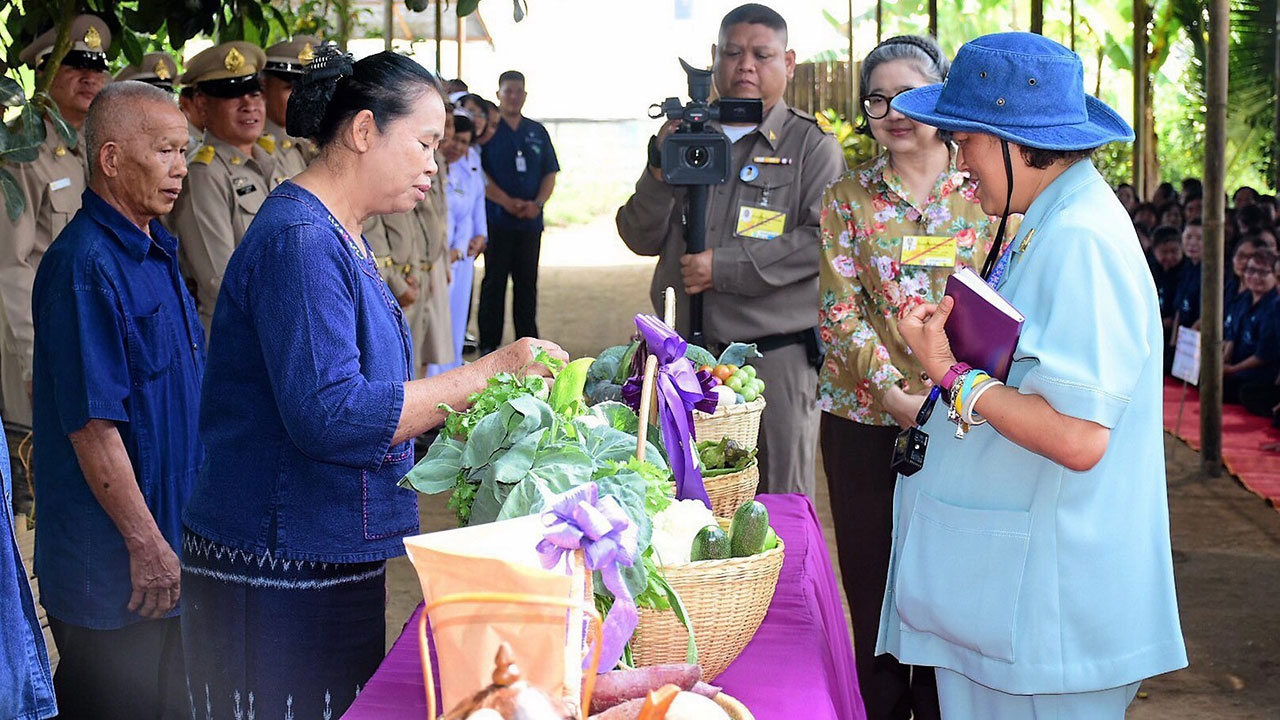 บุคคลในข่าว (หน้า 4) 16/02/62