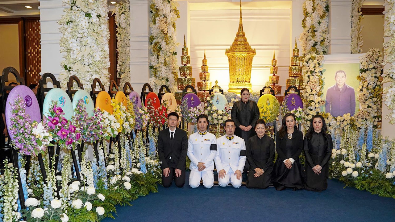 องค์หริภา เสด็จงานสวด เจ้าสัววิชัย