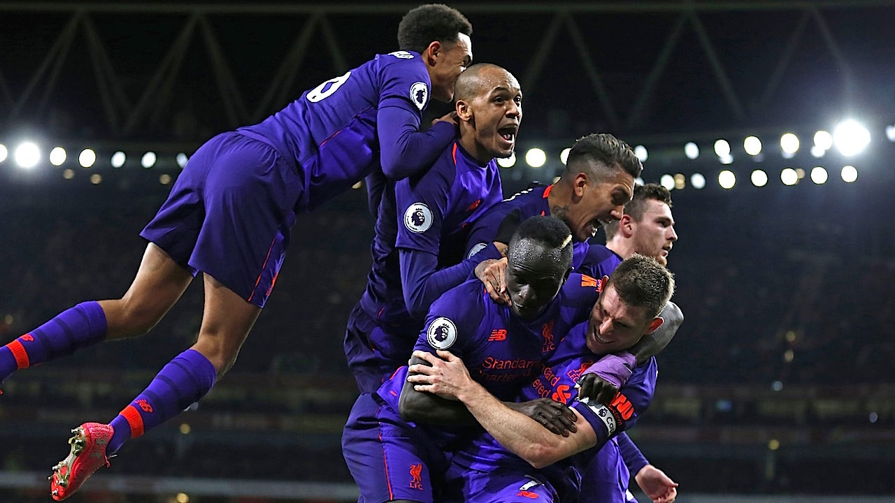 ตำนานผีฟันธง! มีแค่หงส์แดงที่จะหยุดทัพเรือใบได้