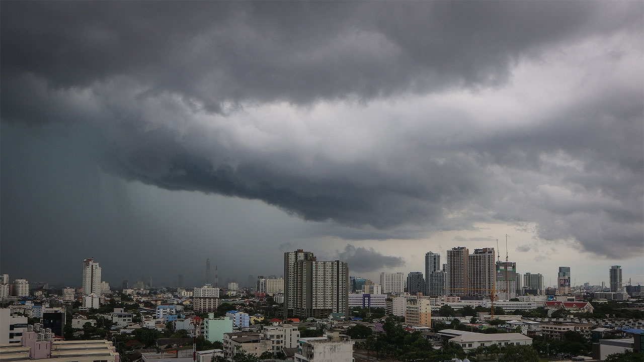 เตือน กลาง ตะวันออก ใต้ รวม กทม.-ปริมณฑล ฝนหนัก เรือเล็กงดออกจากฝั่ง
