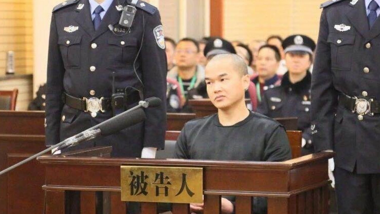 ศาลตัดสินประหาร หนุ่มจีนรอ 22 ปีฆ่าเพื่อนบ้าน 3 ศพล้างแค้นให้แม่