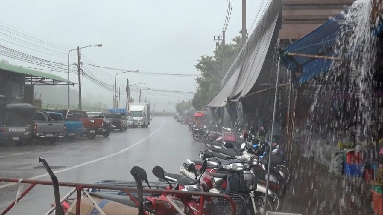 ยังเตือนไทยรับมือ พายุฤดูร้อน 13-16 เม.ย.ฝนถล่ม กทม.ร้อน 38 องศาฯ