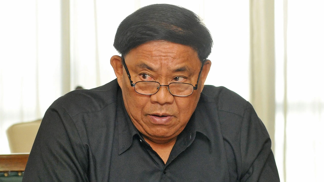 สำรวจป้ายรับพายุฤดูร้อน