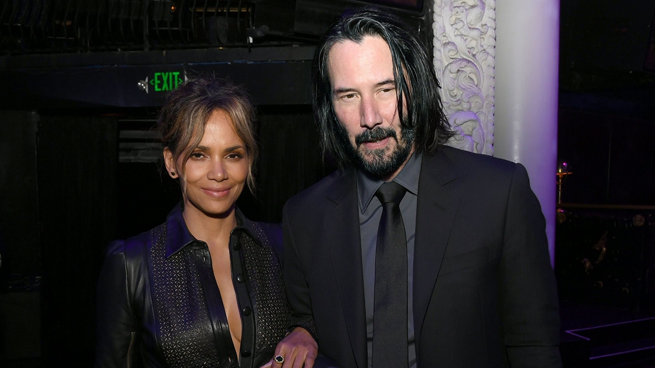 คู่เราสายโหด โปรดอย่าหยุดยิง เคียอานู รีฟส์-ฮัลลี่ เบอร์รี่  