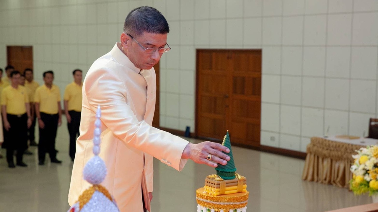 "ซีพีแรม" ร่วมกับเครือเจริญโภคภัณฑ์ร่วมพิธีถวายพระพรชัยมงคล ร.10