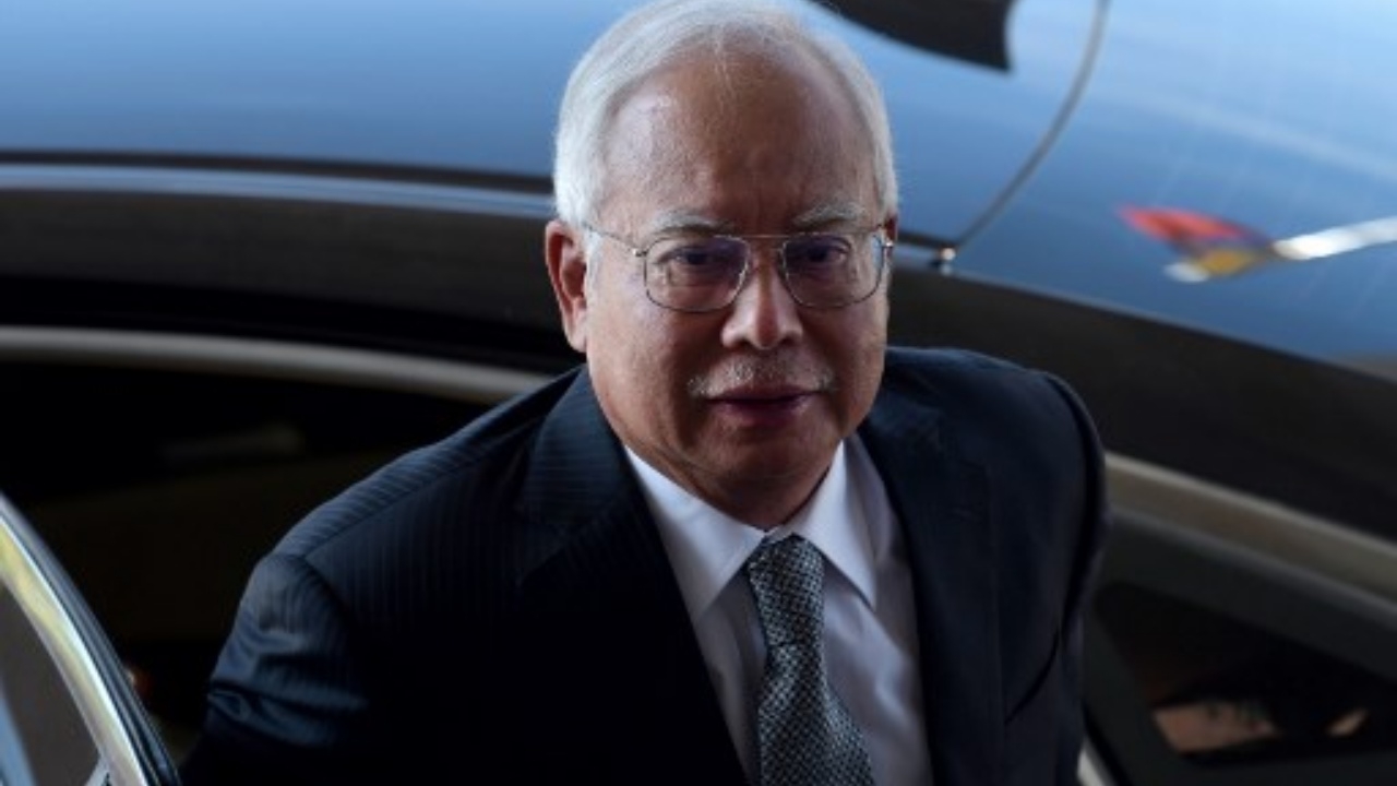ยึดทรัพย์นาจิบคดีทุจริต