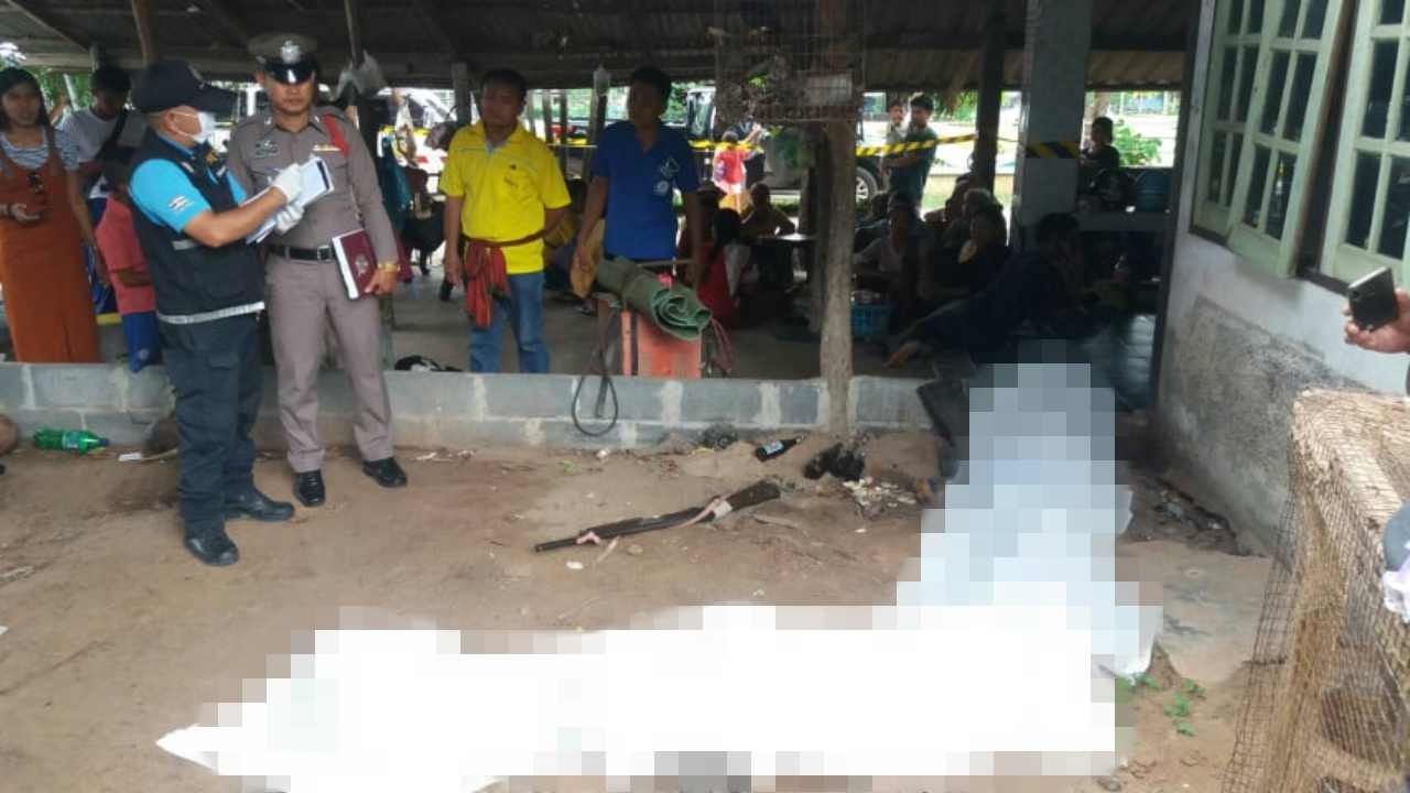สุราเป็นเหตุ ผญบ.สุรินทร์ใช้ลูกซอง 5 นัดยิงเมีย ก่อนยิงตัวตายตาม