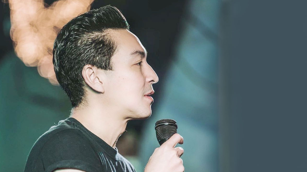 ปู แบล็คเฮด ฝากถึงนักเที่ยวที่ชอบยกเหล้าให้นักร้องดื่ม รวยแค่ไหนก็หมดได้