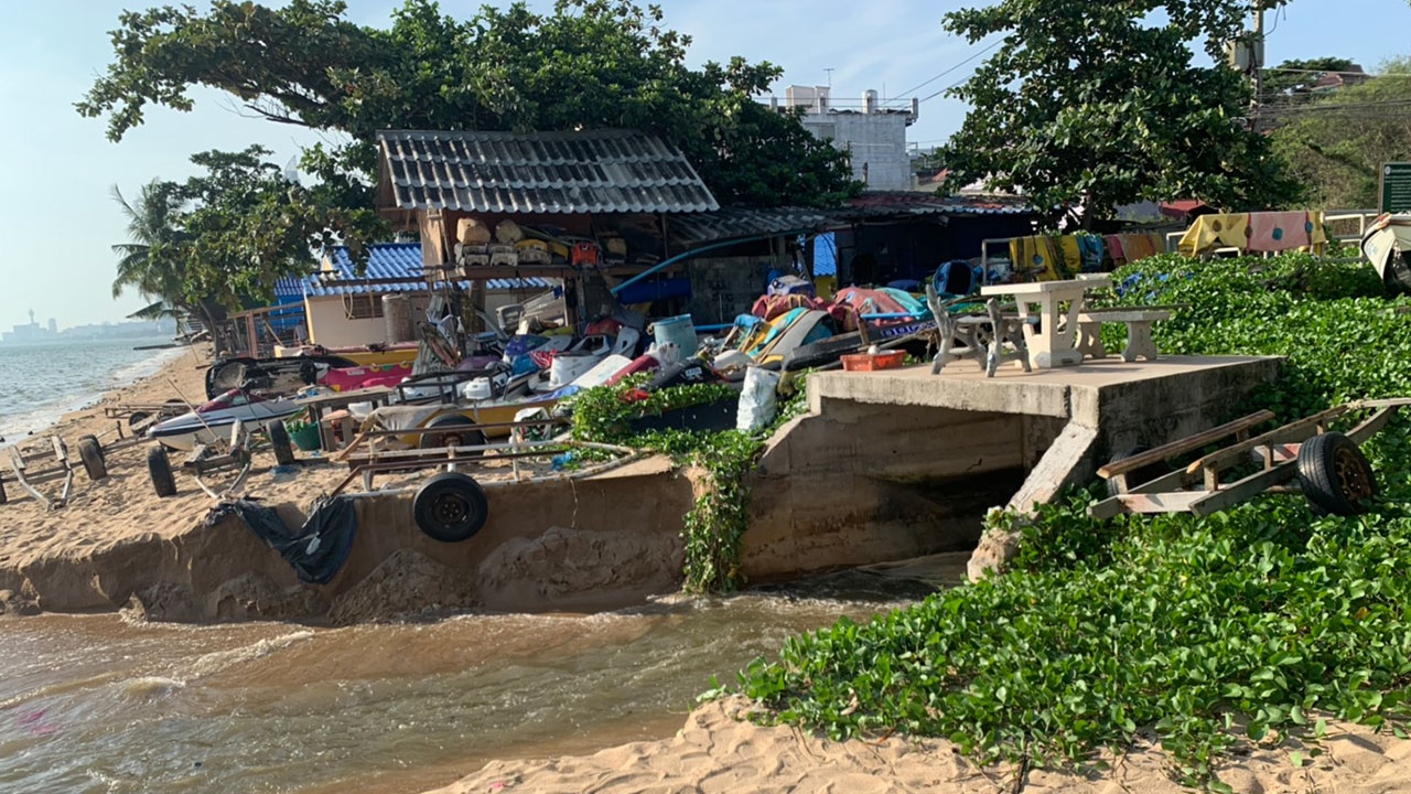 ลุยตรวจสอบน้ำเน่าถูกปล่อยลงทะเล พบระบบบำบัดเสีย วงเงินก่อสร้าง 124 ล้าน