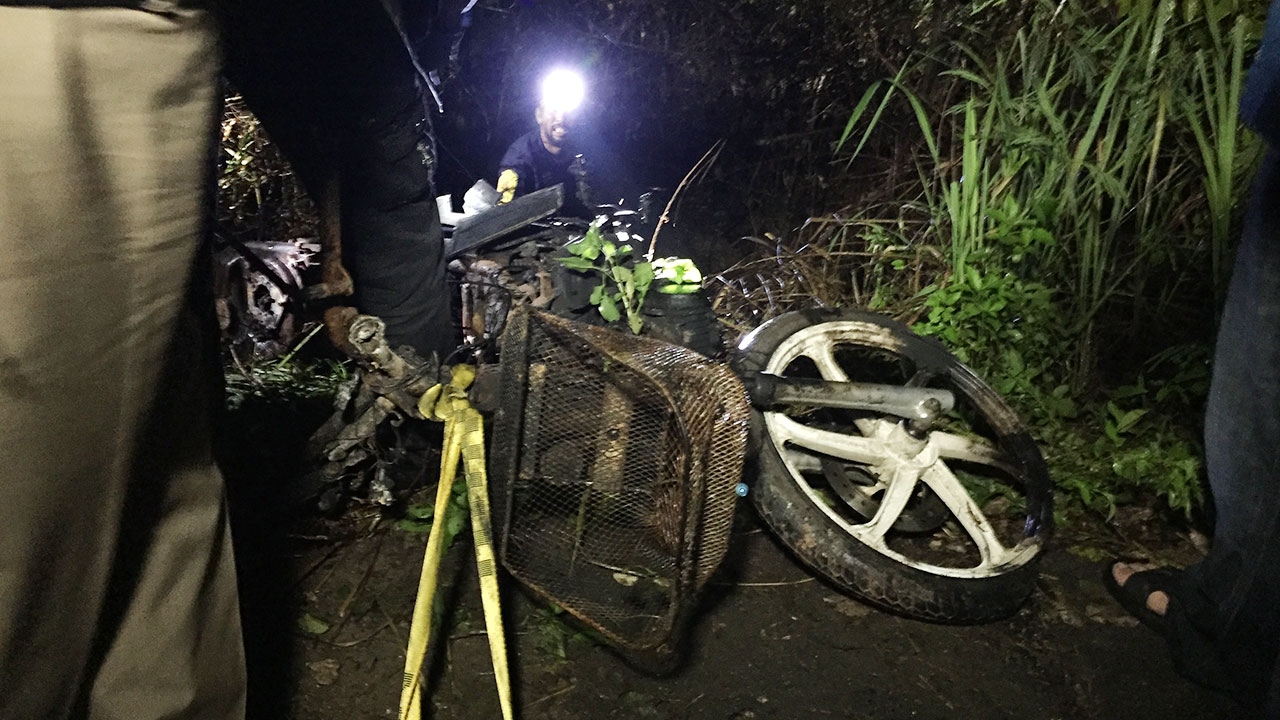 สาว 18 แต่งงาน 5 เดือน หายจากบ้านสามี 4 วัน พบศพถูกเผาพร้อมมอเตอร์ไซค์