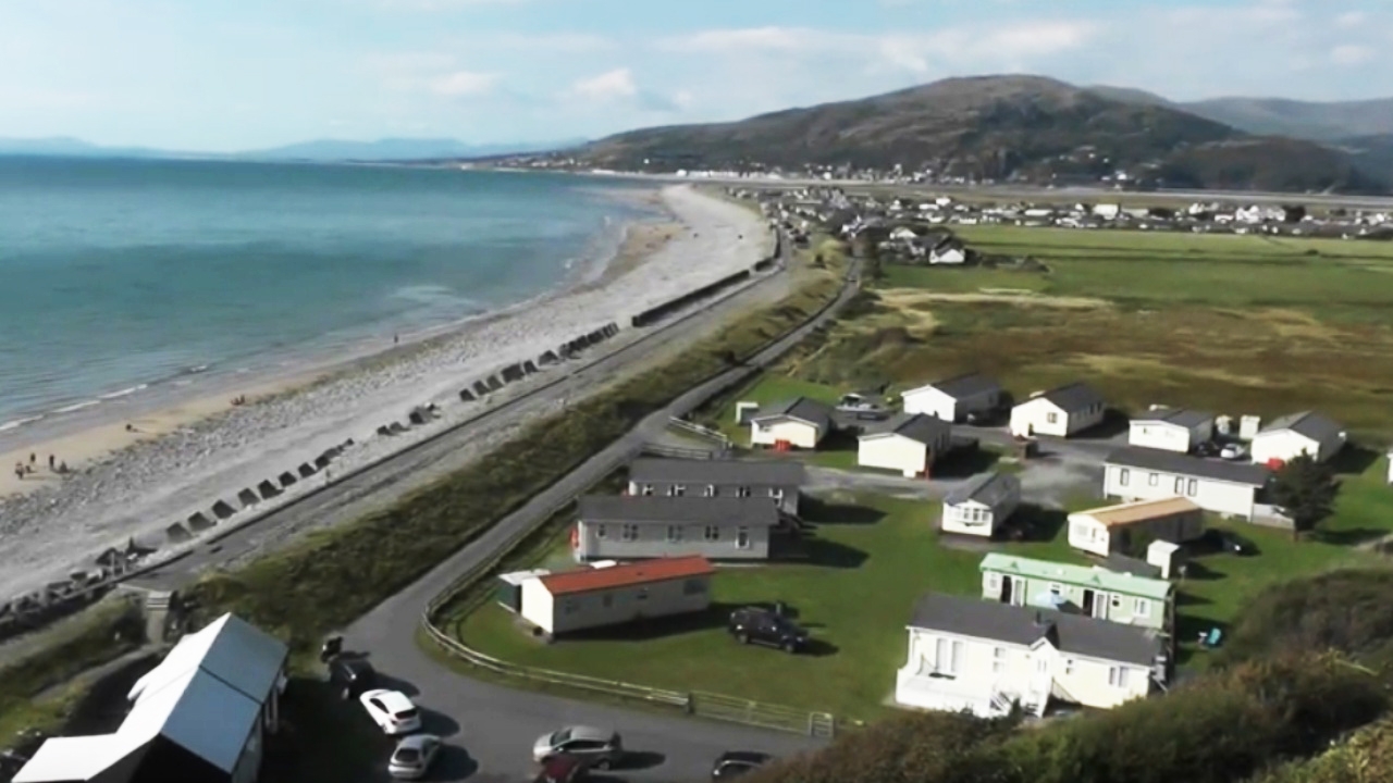 แสนเสียดาย หมู่บ้านแรกในUK จ่อโดนทิ้งจมน้ำทะเล จากภาวะโลกร้อน