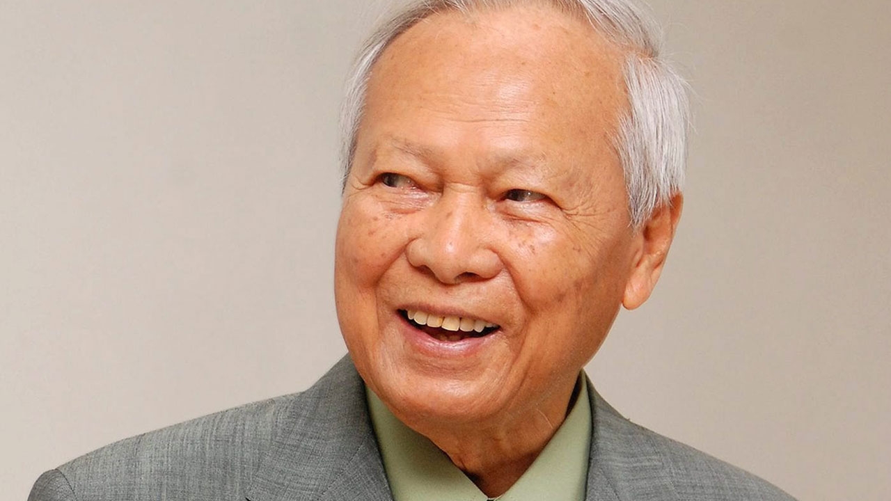 ชาวโคราชสดุดี "ป๋าเปรม" ยกย่องปูชนียบุคคล แบบอย่างความซื่อสัตย์