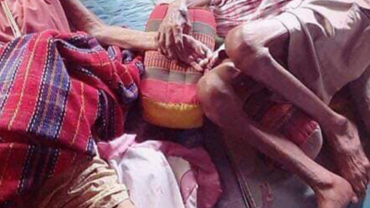 ลูกหลานเศร้า ตายายนอนจับมือจนนาทีสุดท้าย ก่อนสิ้นใจในวันเดียวกัน