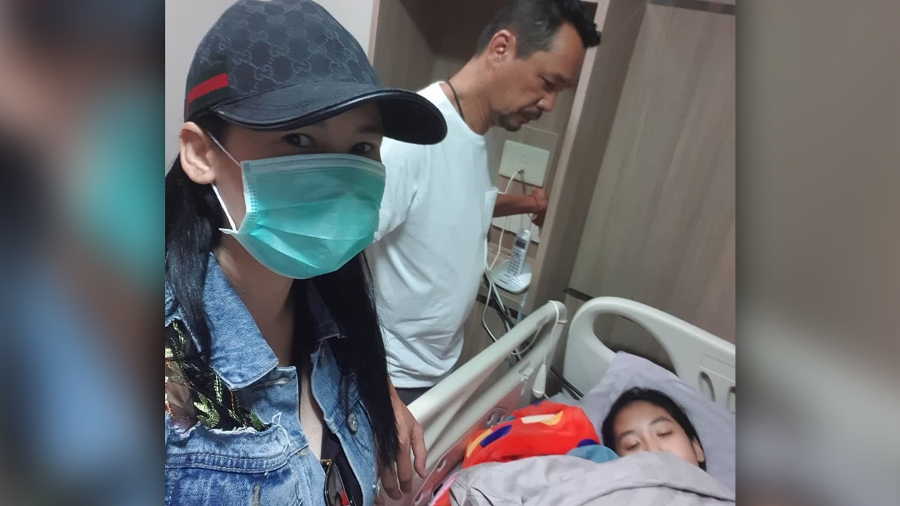 เท่ง เถิดเทิง กลับบ้านทำหน้าที่พ่อที่ดี เมียโพสต์ภาพสยบขาเม้าท์