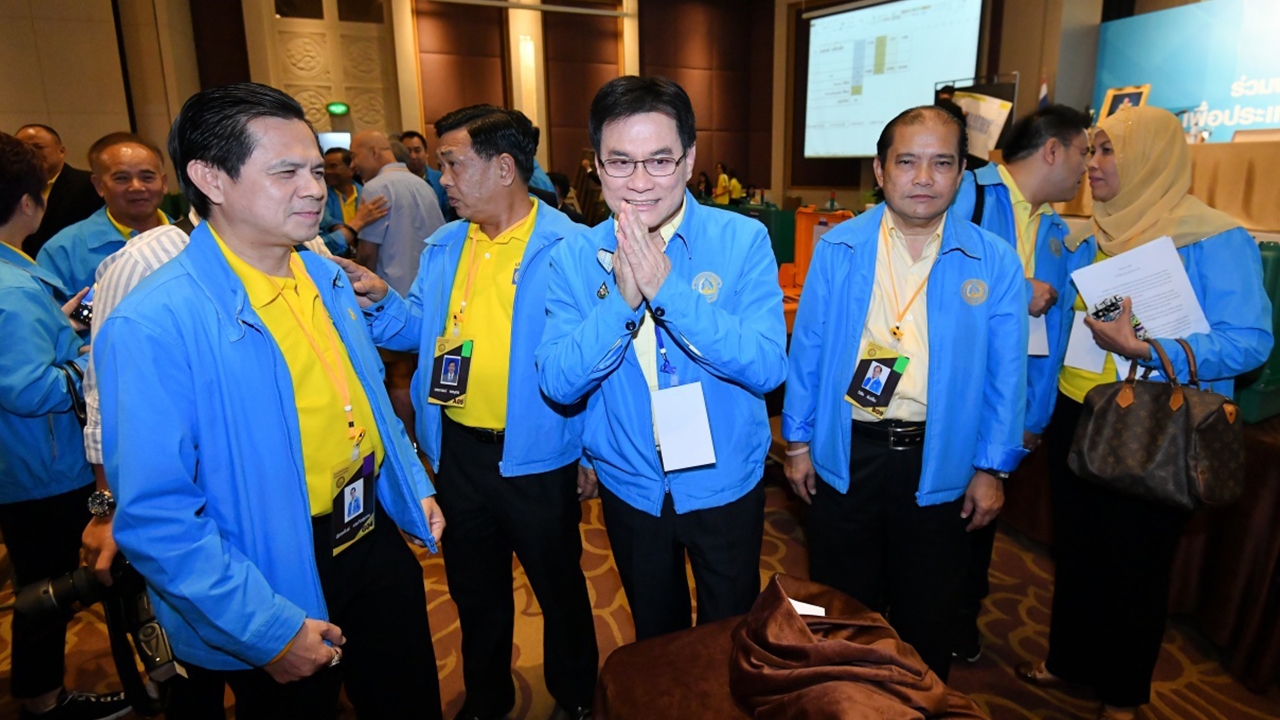 ปชป.ประชุม ส.ส.บ่ายนี้ ชัดร่วมพปชร. "ชวน-บัญญัติ" ชิงเก้าอี้ปธ.สภา