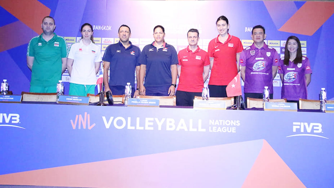 “โค้ชด่วน-นุศรา” อ้อนแฟนลูกยางหนุนทีมสาวไทย ลุยศึกเนชันส์ลีกในบ้าน