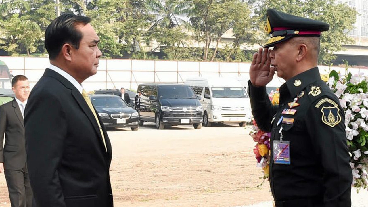 "บิ๊กแดง" ดอดเข้าทำเนียบฯ คุย "บิ๊กตู่" คาดถกภารกิจโค้งสุดท้าย คสช.