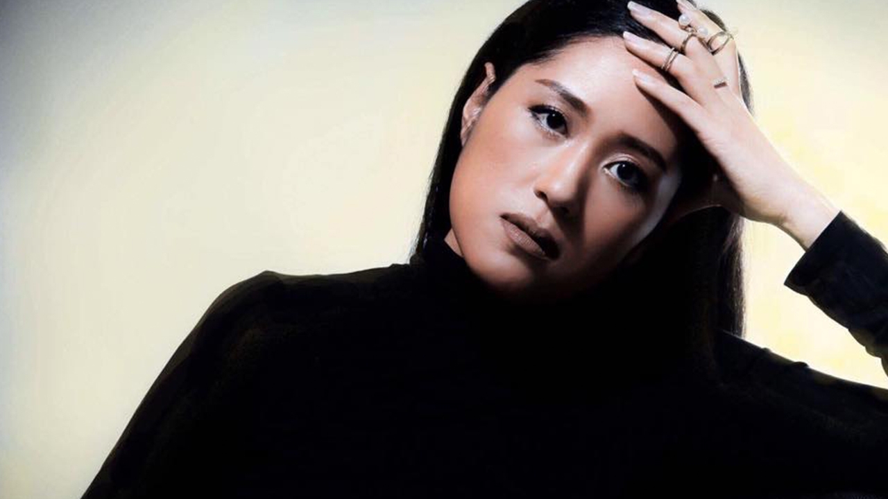 ปูมหลัง “พรรณิการ์” ลูกสาวผู้บริหาร ปากจัด ส่องหนุ่มข้างกาย ผู้ชายที่ช่อเลือก