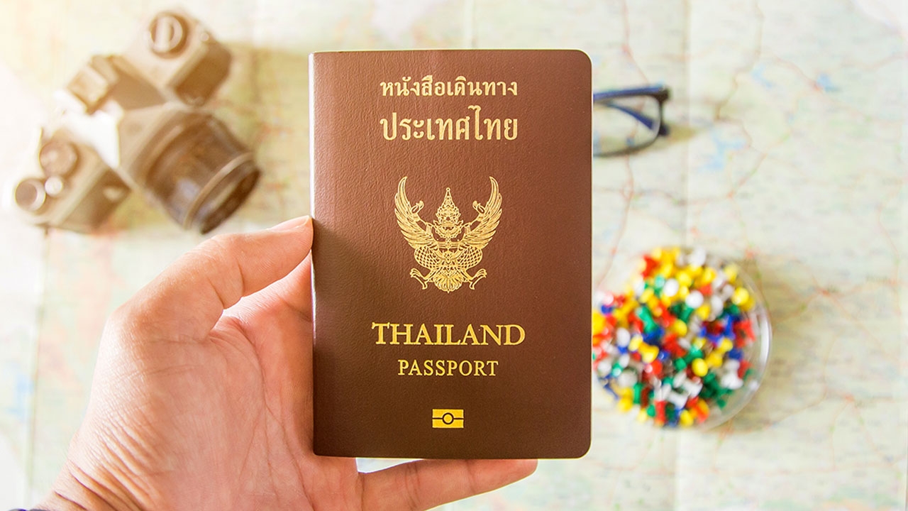 ห้ามปั๊มการ์ตูนลงพาสปอร์ต จะถูกห้ามเข้าประเทศ ติดแบล็กลิสต์