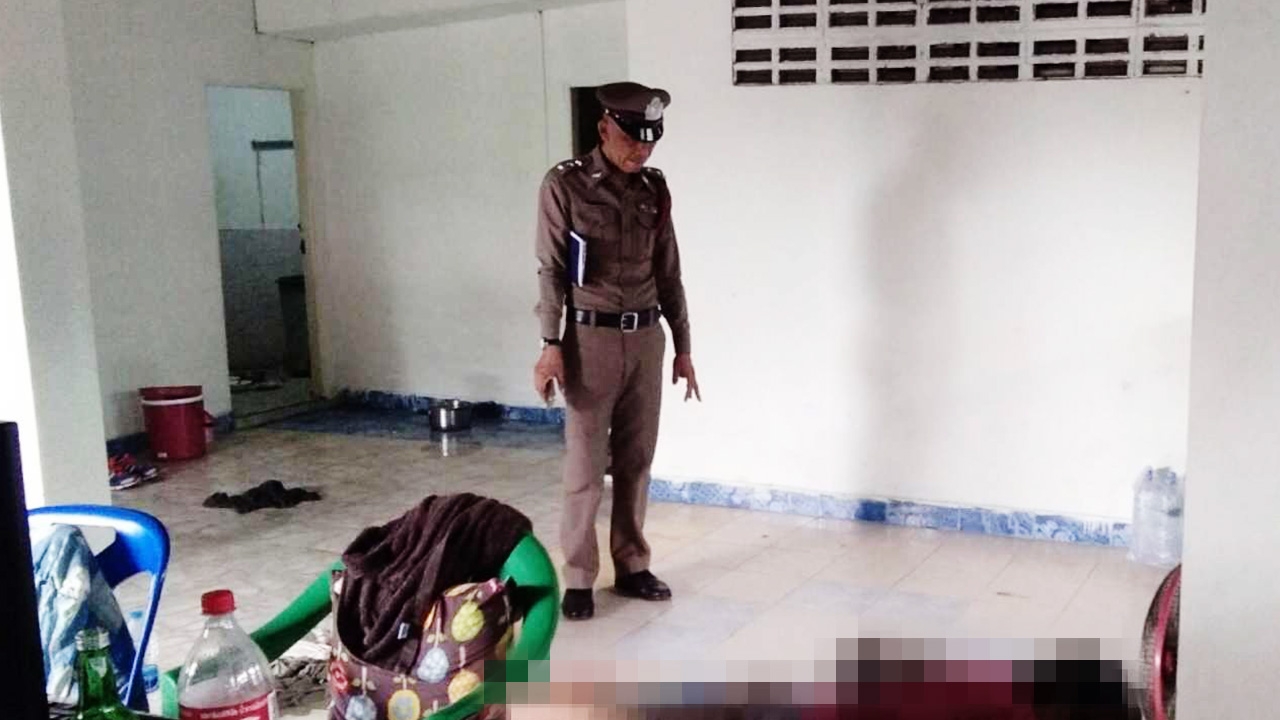 หนุ่มขอแม่ 2 ล้าน ลงทุนเล่นเกมออนไลน์ ไม่ได้เงิน ซดยาพิษดับ