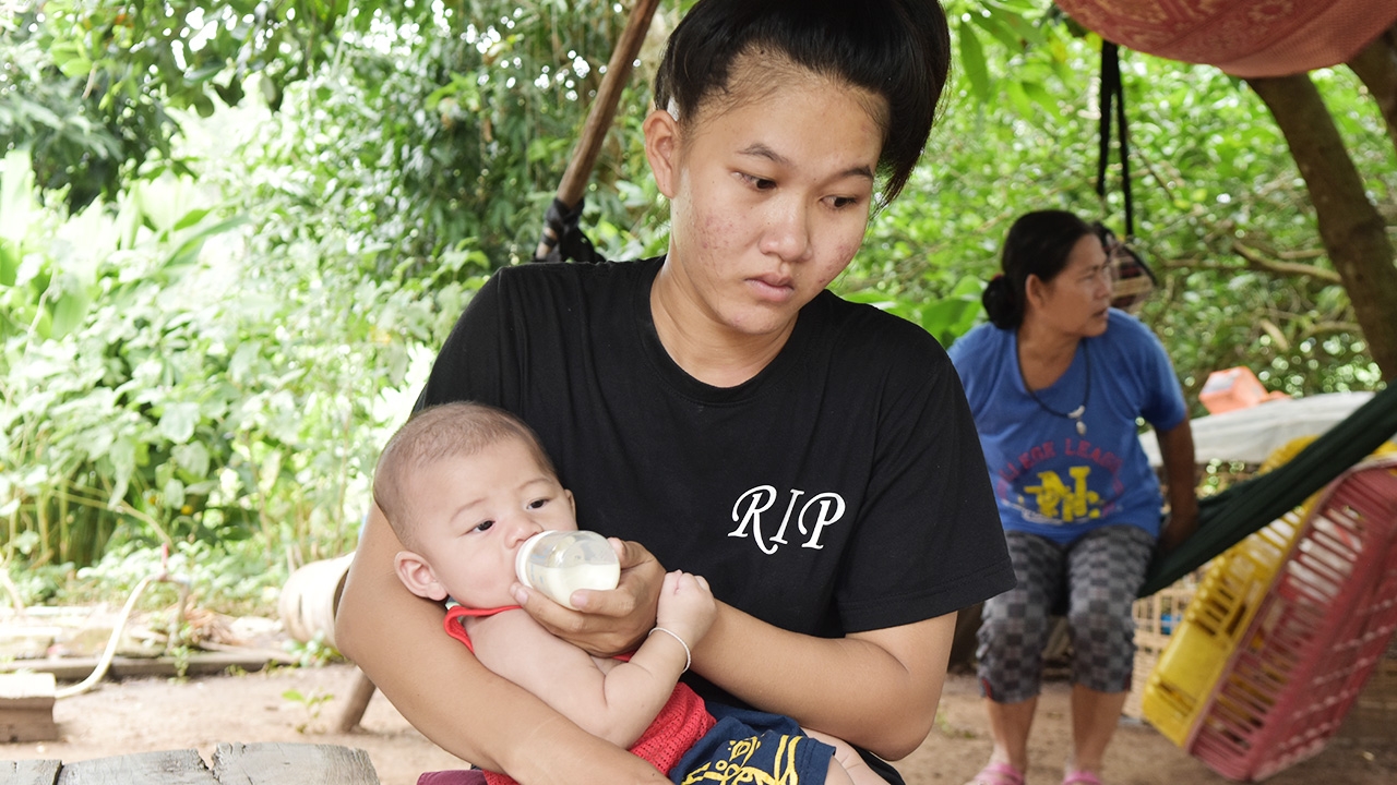ม่ายยังสาวน้ำตาซึม ไม่มีเงินจ้างทนายสู้คดี หลังสามีรถชน คู่กรณีไม่เยียวยา