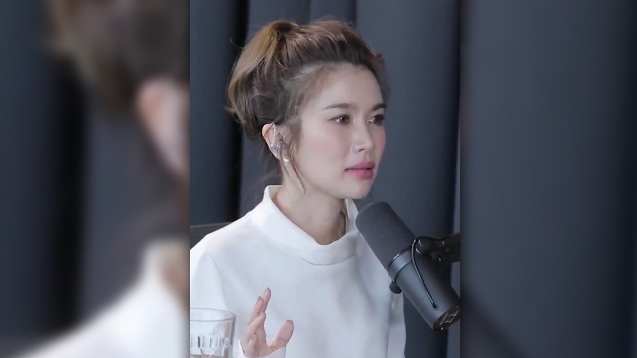 น้องไบรท์ น้ำตาร่วง ชีวิตเปลี่ยน แม่เป็นมะเร็งเพราะความเครียด (คลิป)