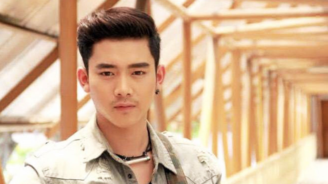 อาทิตย์ ปทุมราช